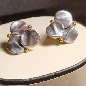 Vintage Clip earings